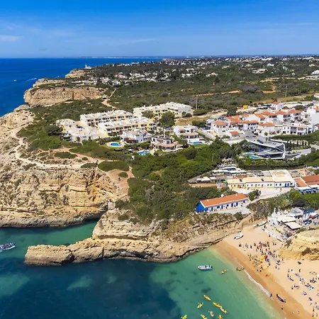 Penthouse Milhafre アパート *